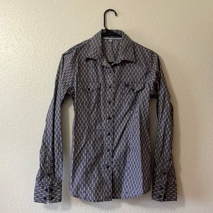 Cinch button up